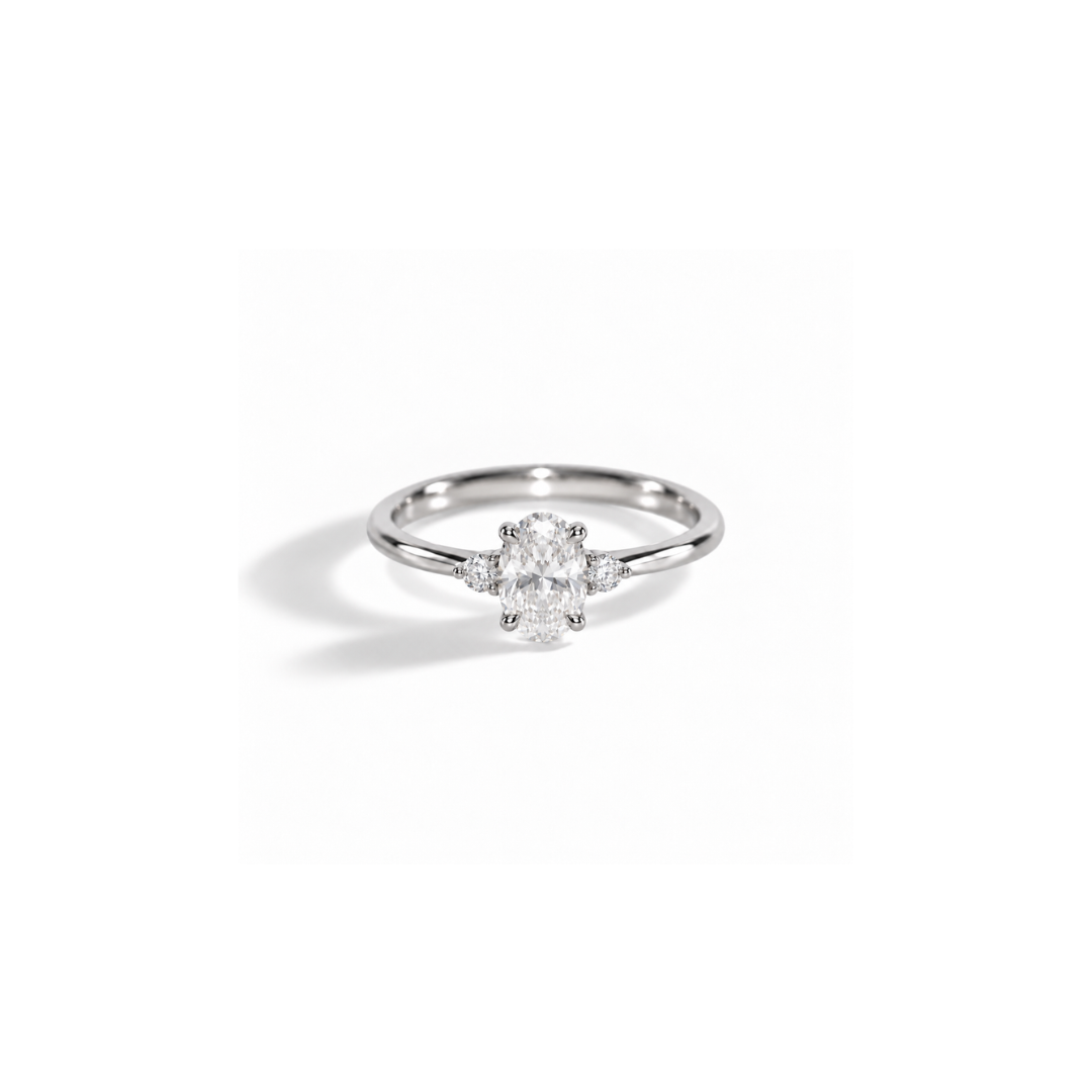 Anel Trilogy Oval em Diamante Lab - 1,10ct (total)