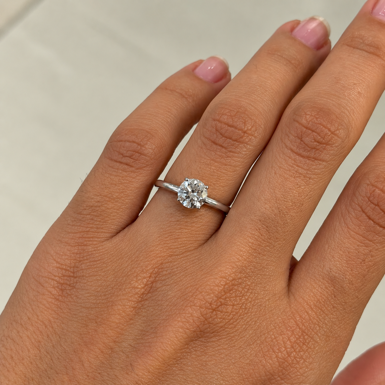 Anel Redondo Soliz em Diamante Lab - 1ct