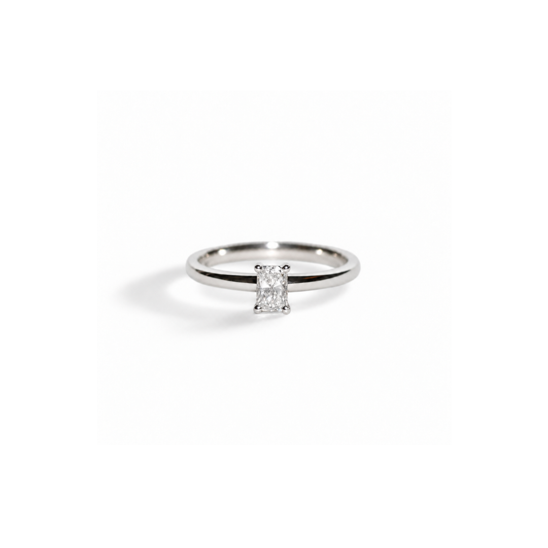 Anel Radiante Soliz 18k em Diamante Lab - 0,30ct